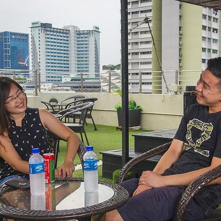 Reddoorz Hostel @ Jalan Besar 싱가포르 외부 사진