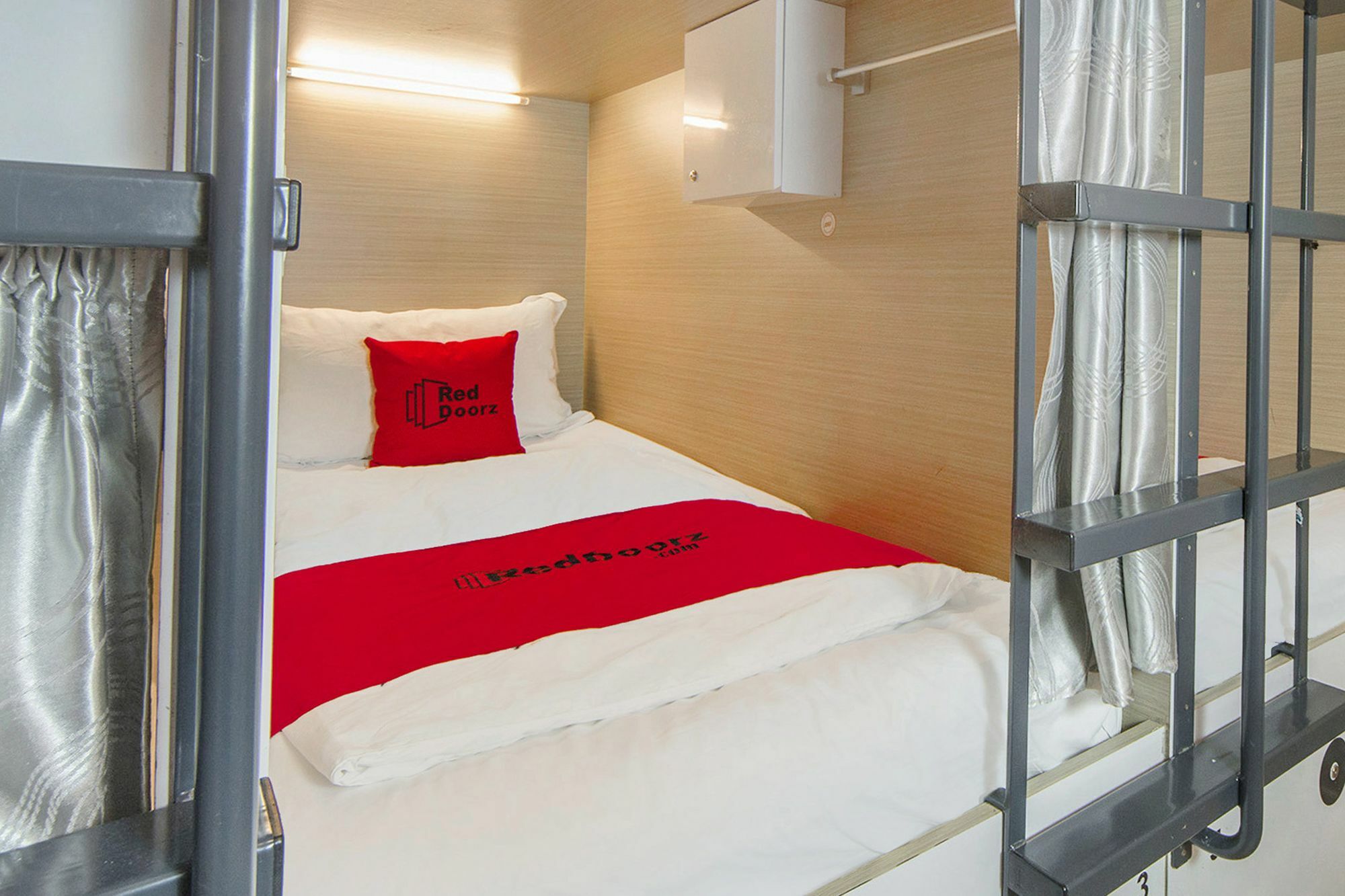 Reddoorz Hostel @ Jalan Besar 싱가포르 외부 사진